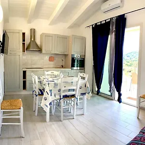 https://residence-la-marina.in-sardinia.net